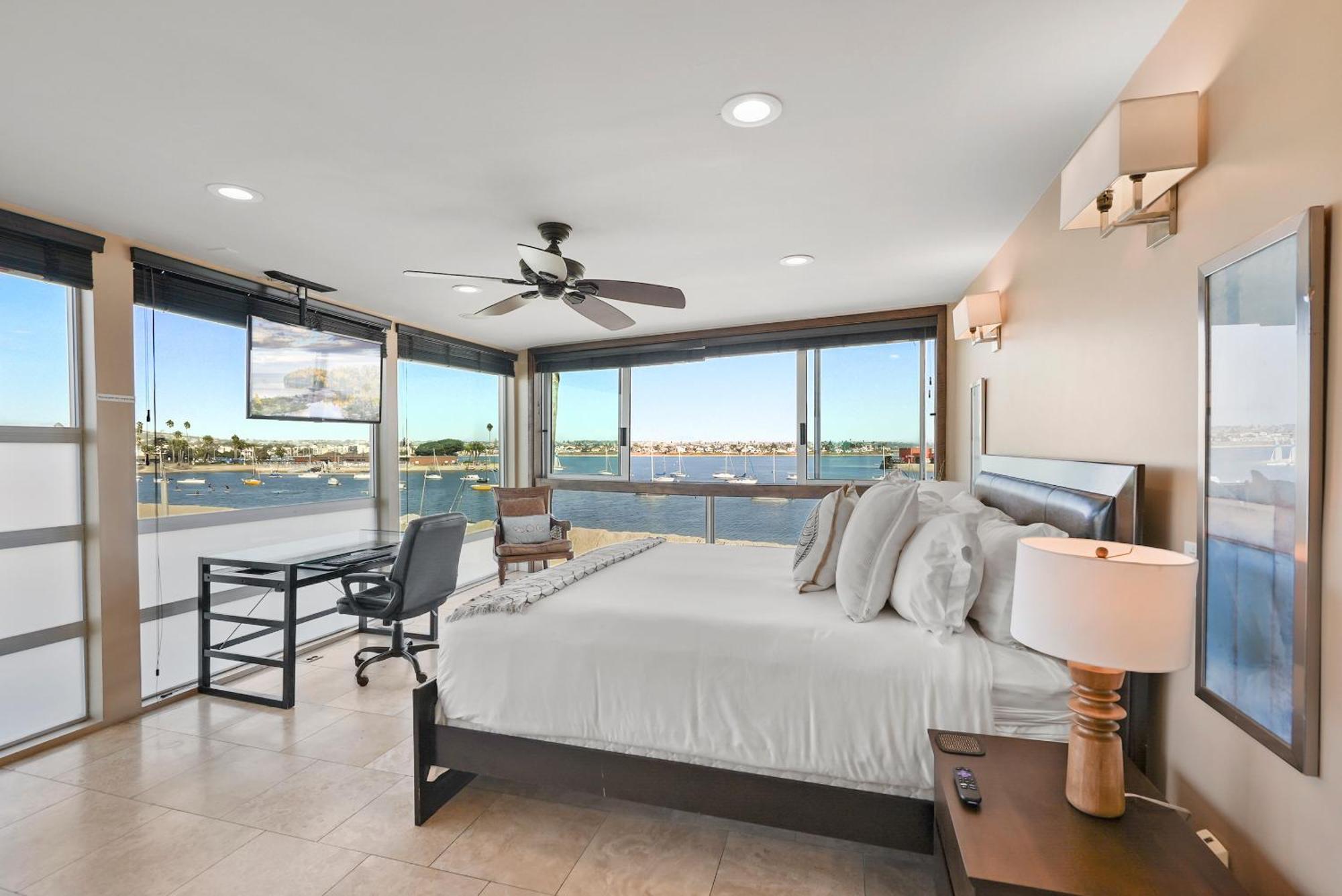 Stunning Bayfront Condo With Gorgeous Views, Garage, Massive Roof Deck & Ac - Dogs Welcome! San Diego Exteriör bild
